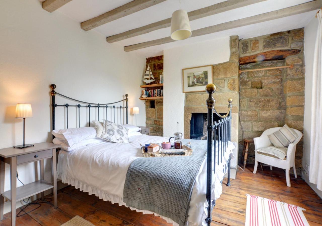 Holiday home Holmlea
