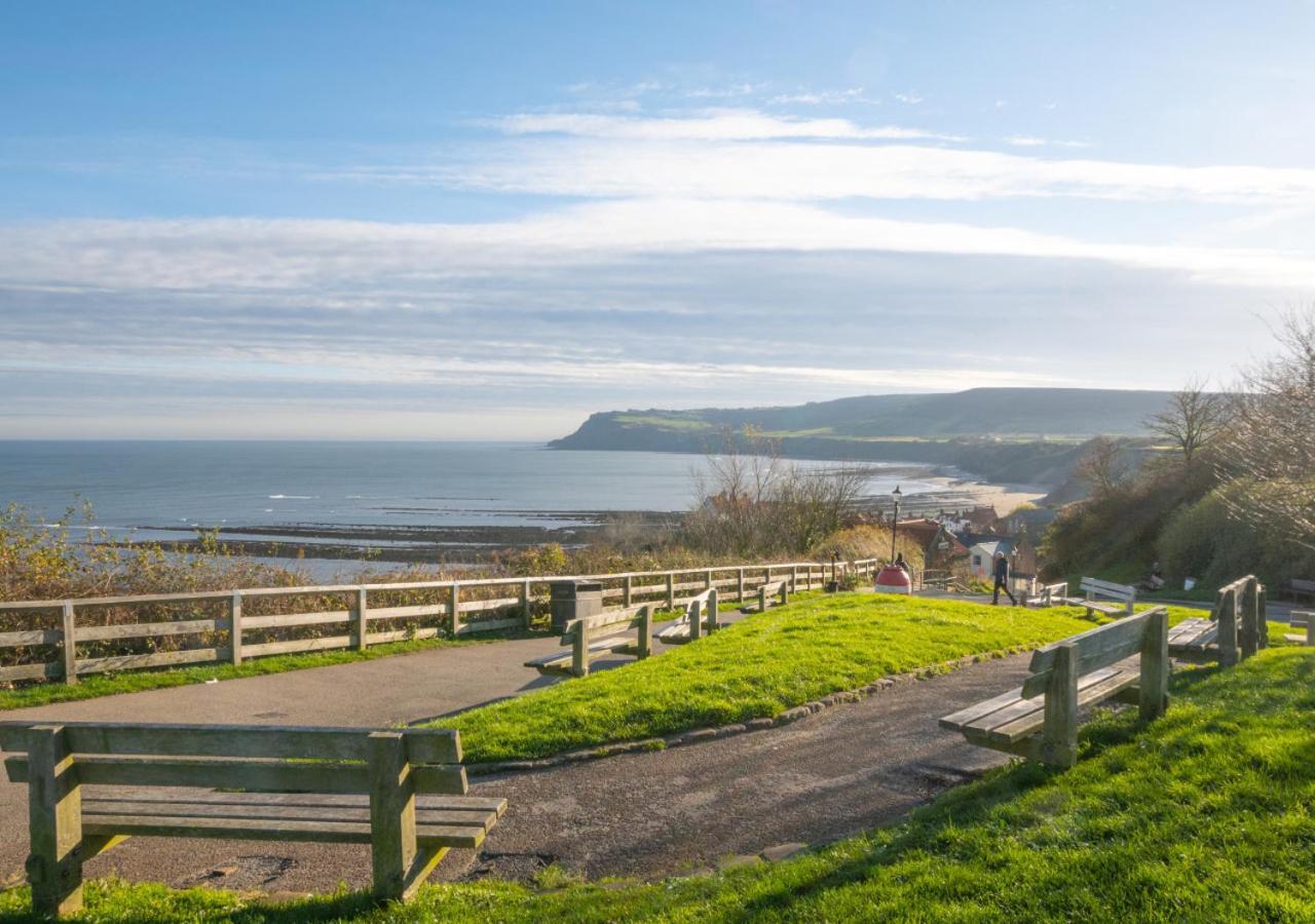 Holmlea